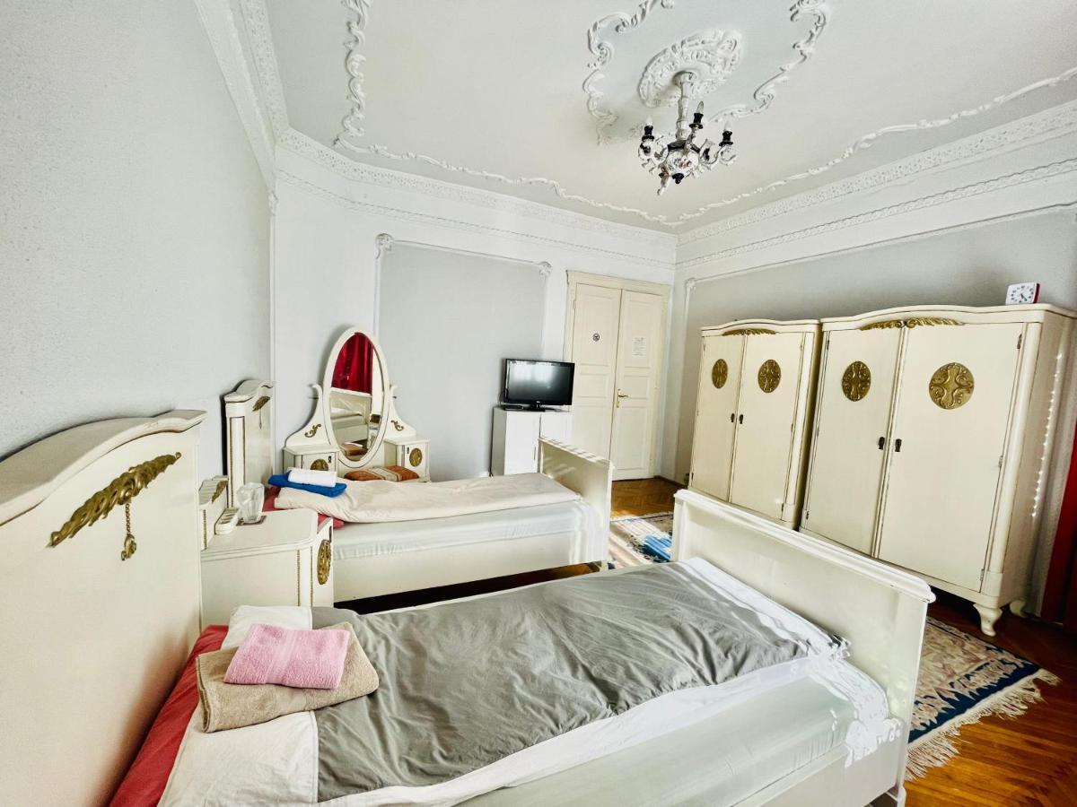 Mosaico Alfetta Hostel 티미쇼아라 외부 사진