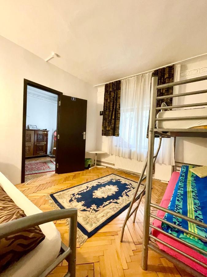 Mosaico Alfetta Hostel 티미쇼아라 외부 사진