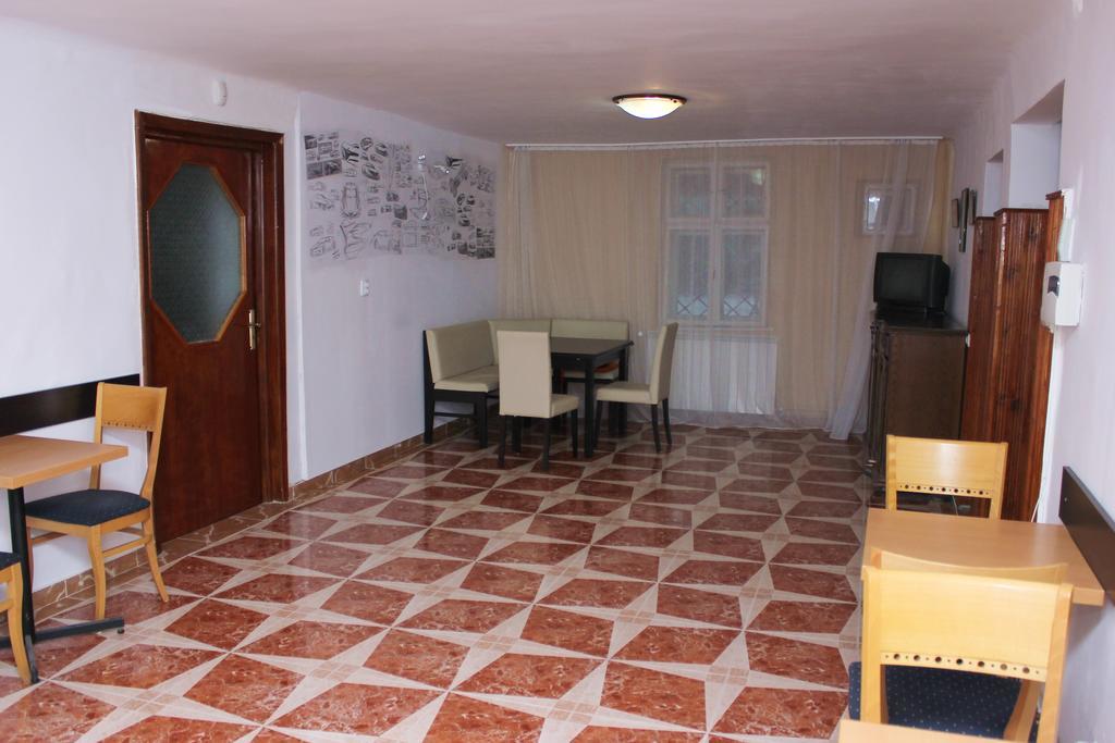 Mosaico Alfetta Hostel 티미쇼아라 외부 사진
