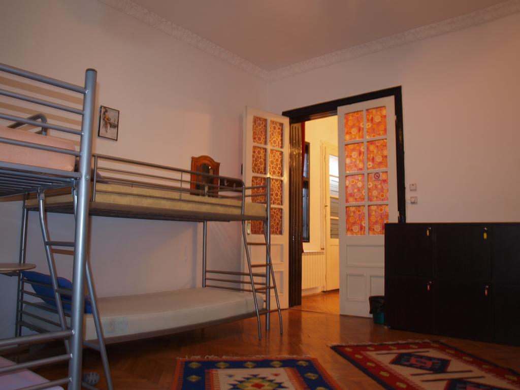 Mosaico Alfetta Hostel 티미쇼아라 외부 사진