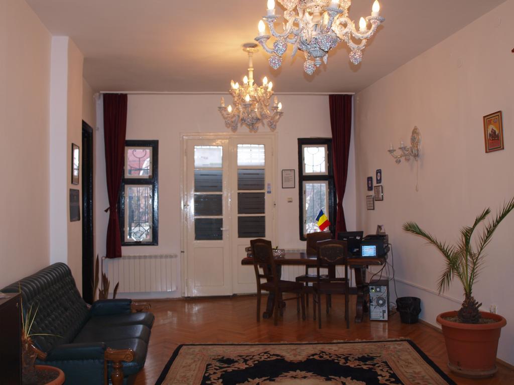 Mosaico Alfetta Hostel 티미쇼아라 외부 사진