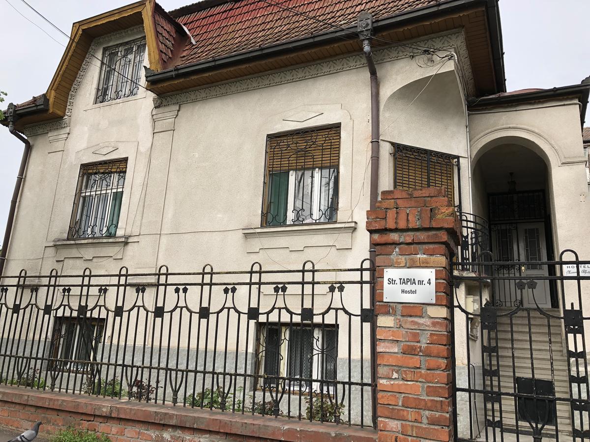 Mosaico Alfetta Hostel 티미쇼아라 외부 사진