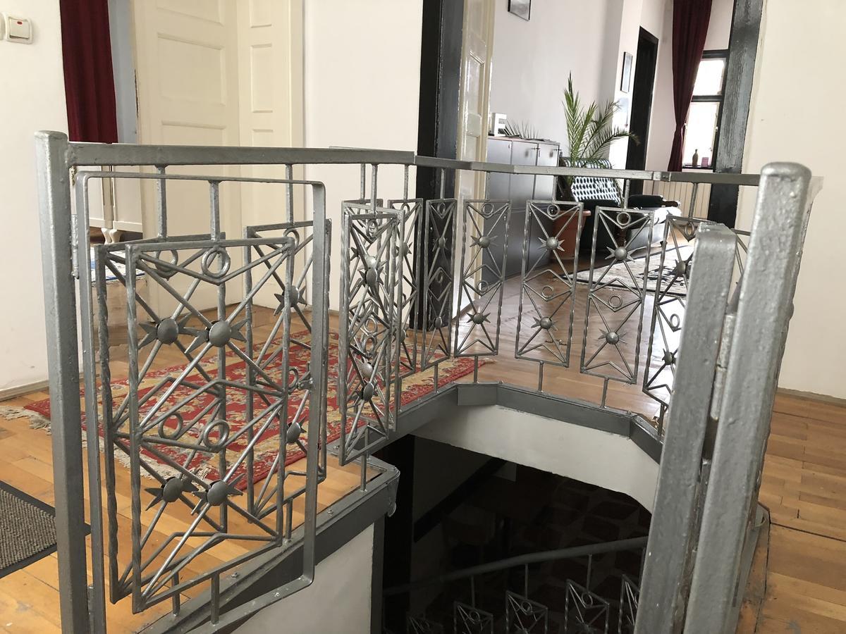 Mosaico Alfetta Hostel 티미쇼아라 외부 사진