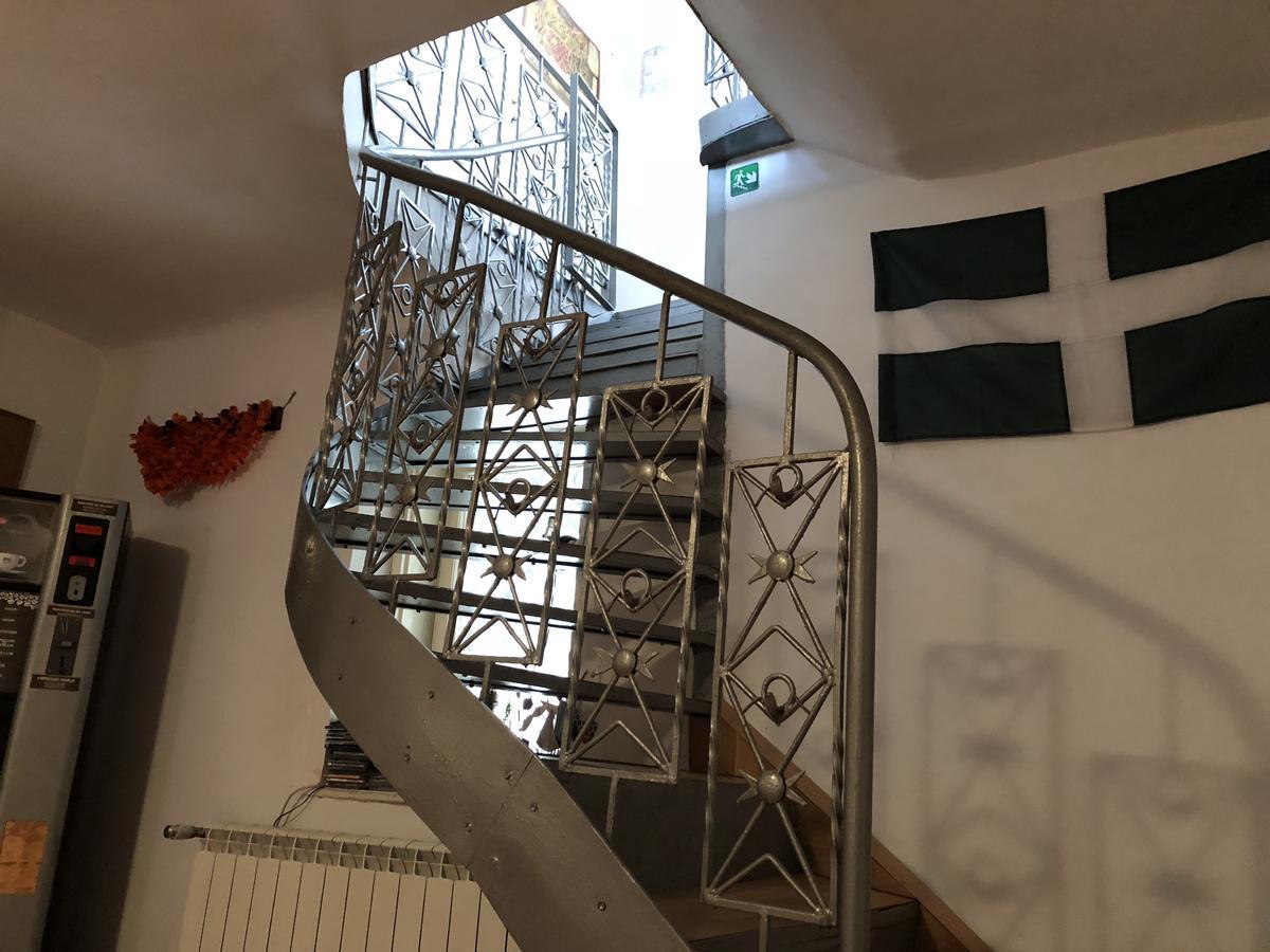 Mosaico Alfetta Hostel 티미쇼아라 외부 사진